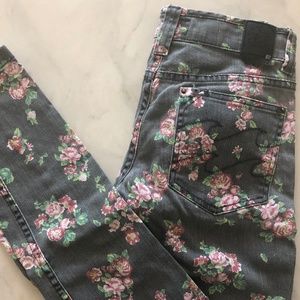 BillaBong floral jeans